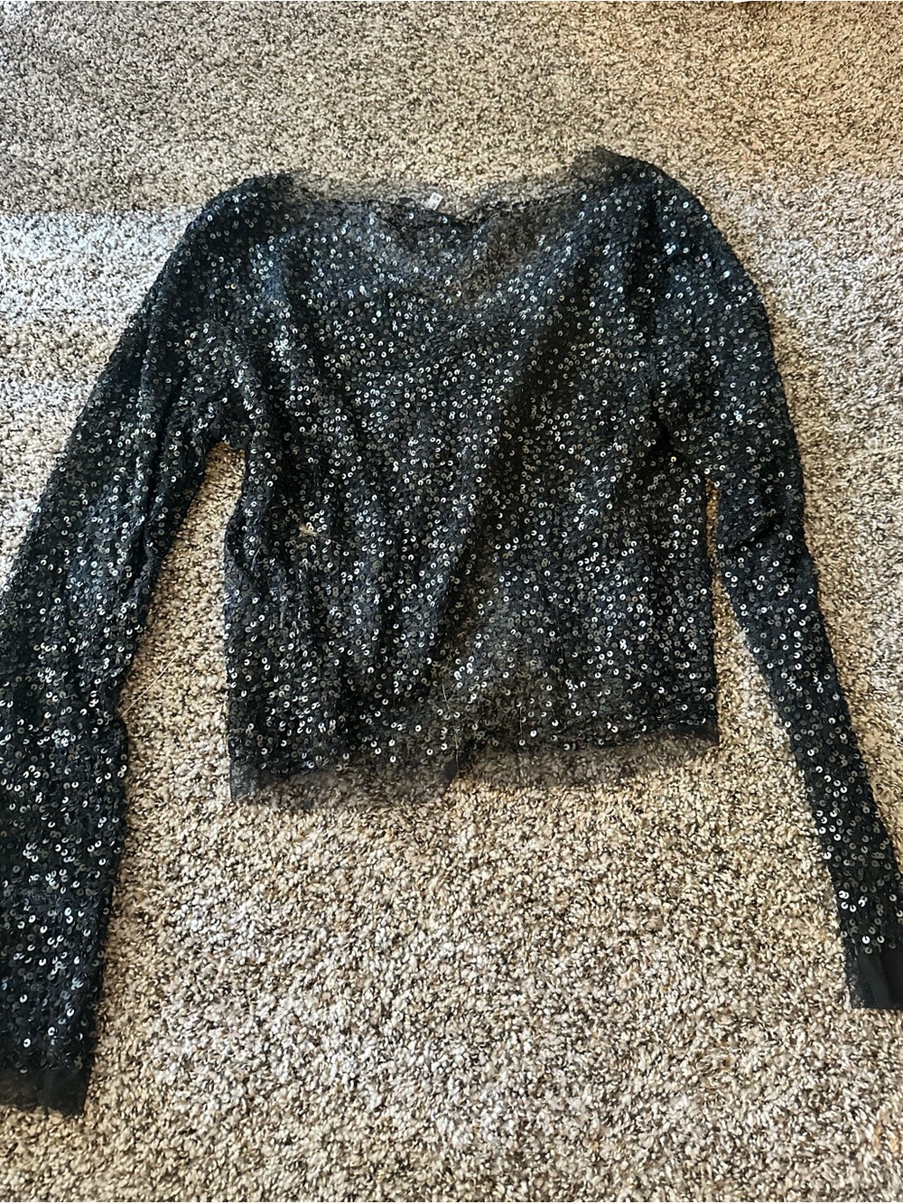 black sequin long sleeve tee - Picture 4 of 4